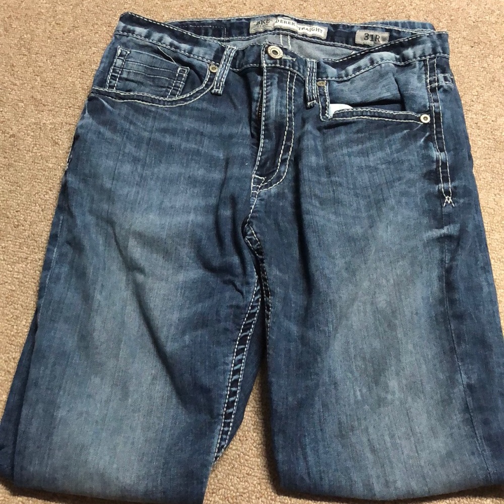 Buckle Jeans